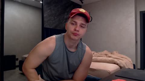 Snapshot of pretty_sweety chatting on January 19, 2025, 8:07 am Justin online show from January 19, 2025, 8:07 am
