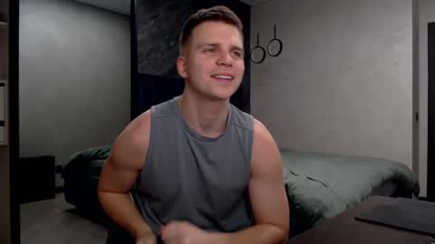 Snapshot of pretty_sweety chatting on February 12, 2025, 2:45 am Justin online show from February 12, 2025, 2:45 am