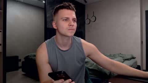 Snapshot of pretty_sweety chatting on February 21, 2025, 8:29 am Justin online show from February 21, 2025, 8:29 am