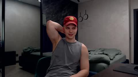 Snapshot of pretty_sweety chatting on March 7, 2025, 6:46 am Justin online show from March 7, 2025, 6:46 am