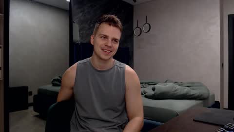 Snapshot of pretty_sweety chatting on March 9, 2025, 3:43 am Justin online show from March 9, 2025, 3:43 am