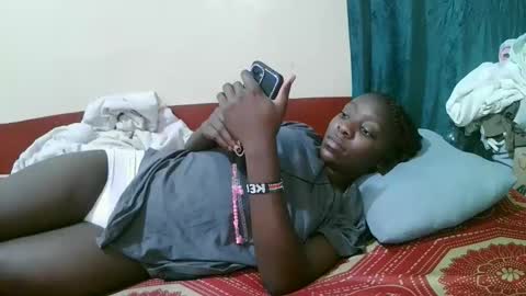 pretty_tiffany1 online show from December 18, 2025, 5:30 pm