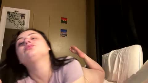 Snapshot of prettybaby22 chatting on July 21, 2026, 5:21 am prettybaby22 online show from July 21, 2026, 5:21 am