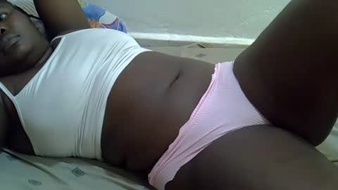 prettybooty1 online show from October 16, 2025, 8:48 am