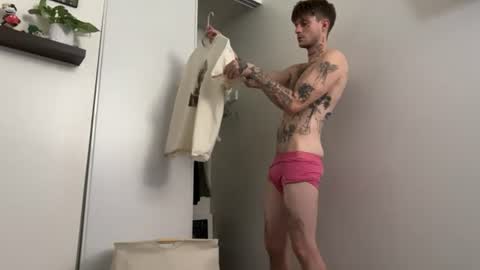 pretty boy online show from June 30, 2026, 3:51 am