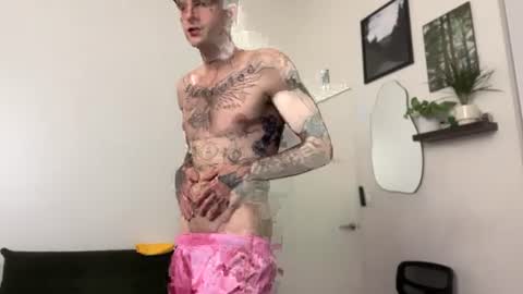 pretty boy online show from July 19, 2026, 5:11 am