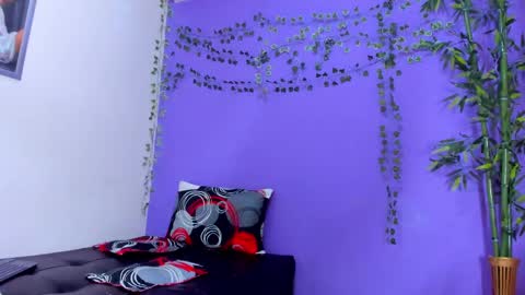 Enzo  Denis online show from March 4, 2025, 12:07 am