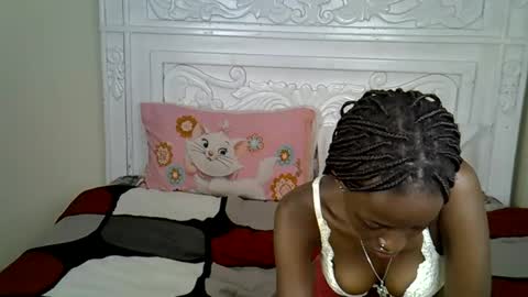 Snapshot of prettybunnny chatting on November 9, 2025, 3:32 pm Bunny online show from November 9, 2025, 3:32 pm