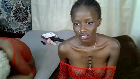 Snapshot of prettybunnny chatting on November 17, 2025, 4:46 pm Bunny online show from November 17, 2025, 4:46 pm