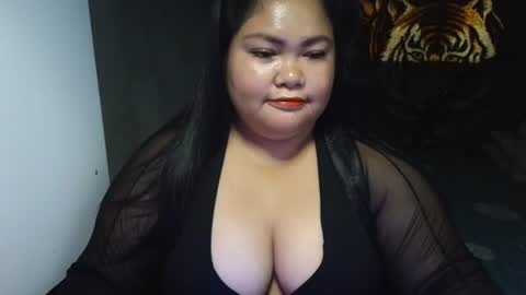 prettycarla online show from June 24, 2026, 2:21 am