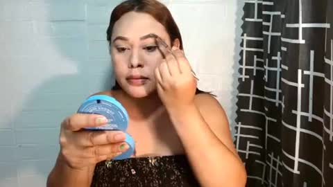 prettydiannara online show from January 19, 2026, 11:47 am