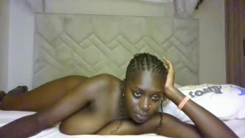 Snapshot of prettydulce chatting on June 13, 2026, 2:48 pm prettydulce online show from June 13, 2026, 2:48 pm