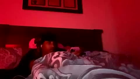 Snapshot of prettyfacefemale chatting on October 15, 2025, 8:58 am prettyfacefemale online show from October 15, 2025, 8:58 am