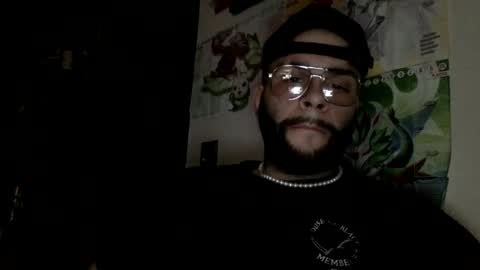 prettyglazed online show from February 12, 2025, 2:45 am