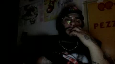 prettyglazed online show from February 13, 2026, 3:57 am