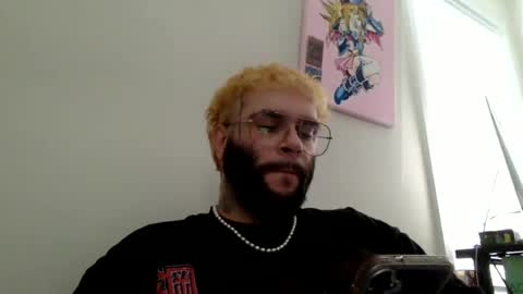 prettyglazed online show from August 2, 2026, 7:12 pm