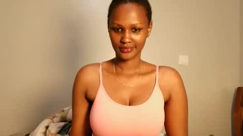 prettykeilaa online show from March 23, 2026, 7:34 am