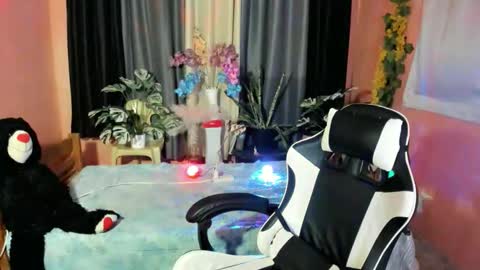 goddess lexxa online show from October 1, 2025, 4:13 pm