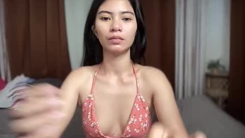 prettylittle_lady online show from December 19, 2025, 11:12 pm