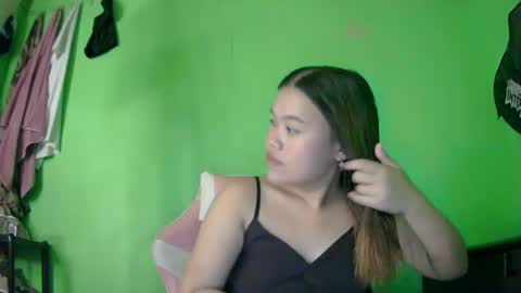 prettymae756493 online show from June 27, 2026, 7:02 am