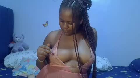 Snapshot of prettymel1 chatting on March 13, 2026, 9:43 pm prettymel1 online show from March 13, 2026, 9:43 pm