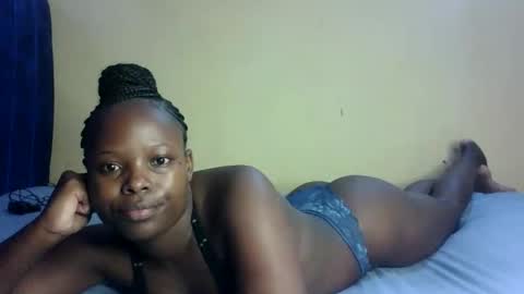 Melly online show from October 7, 2025, 12:24 pm