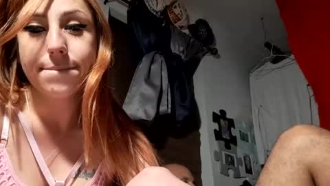 Snapshot of prettypinkie247 chatting on September 19, 2025, 10:27 am prettypinkie247 online show from September 19, 2025, 10:27 am