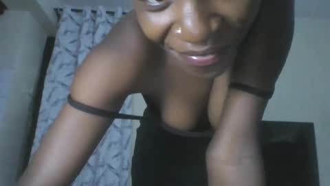 prettypussy_24 online show from May 22, 2026, 10:48 pm