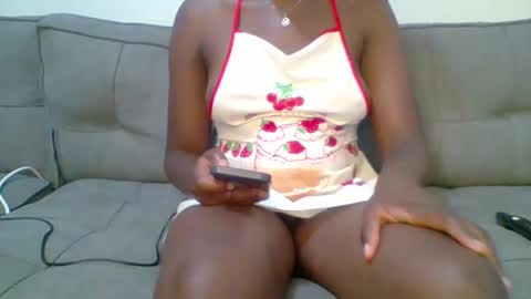 pretty queen online show from January 11, 2025, 1:59 am