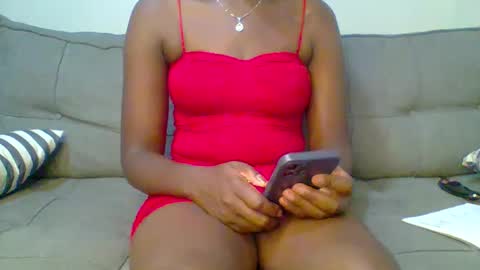 pretty queen online show from January 14, 2025, 10:44 pm