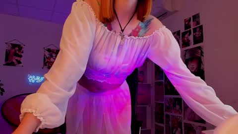Snapshot of prettyreckess chatting on December 9, 2024, 8:00 am Mila -NONUDE MODEL online show from December 9, 2024, 8:00 am