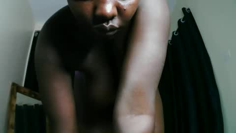 Snapshot of prettyreen chatting on February 9, 2026, 6:45 pm prettyreen online show from February 9, 2026, 6:45 pm