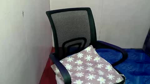 Snapshot of prettyslutbabe chatting on December 22, 2024, 4:39 am prettyslutbabe online show from December 22, 2024, 4:39 am