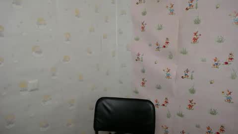 Snapshot of prettyvalerii_ chatting on November 15, 2025, 1:51 pm Valeri online show from November 15, 2025, 1:51 pm