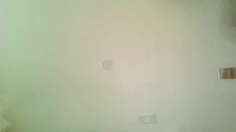 prettyvishy online show from March 10, 2025, 5:54 am