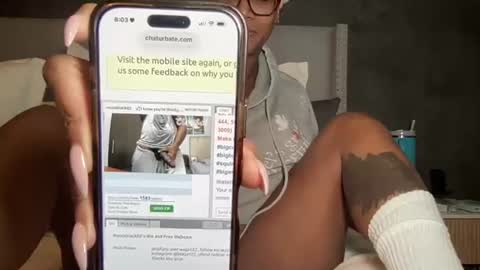 Snapshot of prettywap85 chatting on July 29, 2026, 12:03 pm Discrete Pussy online show from July 29, 2026, 12:03 pm
