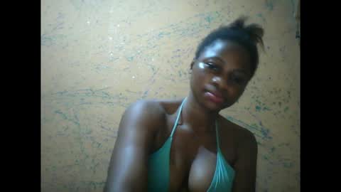 prettyxxpac online show from February 9, 2026, 12:58 am