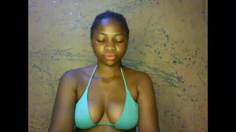 prettyxxpac online show from February 22, 2026, 1:18 am