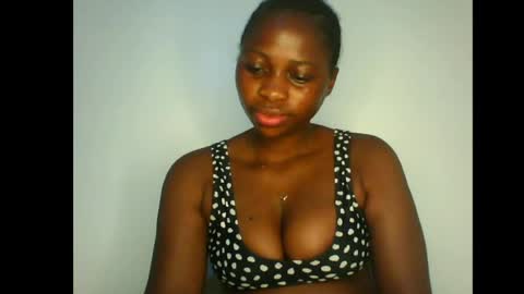prettyxxpac online show from July 17, 2026, 10:58 pm