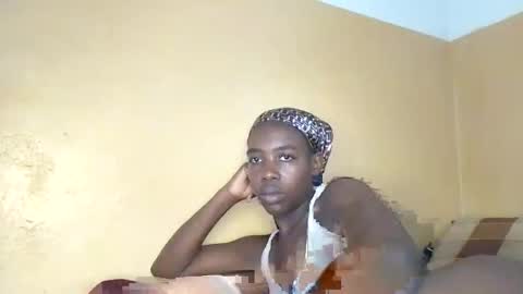 prettyzuzu online show from January 13, 2026, 6:18 am