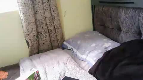 Snapshot of pricky375313 chatting on February 28, 2026, 11:44 am pricky375313 online show from February 28, 2026, 11:44 am