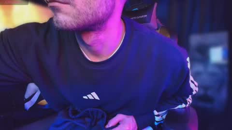 Snapshot of pridelgtbi chatting on October 1, 2025, 10:54 am pridelgtbi online show from October 1, 2025, 10:54 am