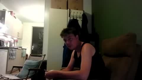 Snapshot of prieslucas068 chatting on May 27, 2026, 2:30 am prieslucas068 online show from May 27, 2026, 2:30 am