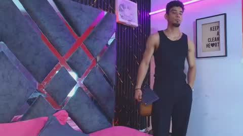 prince_arthur77 online show from June 24, 2026, 1:21 pm