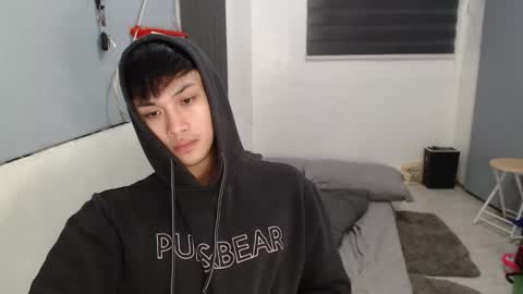 Prince Adrian online show from November 20, 2025, 6:18 pm