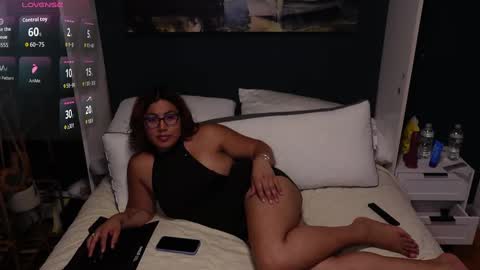 Snapshot of princesa_ari chatting on November 2, 2025, 4:59 am Princesa Ari online show from November 2, 2025, 4:59 am