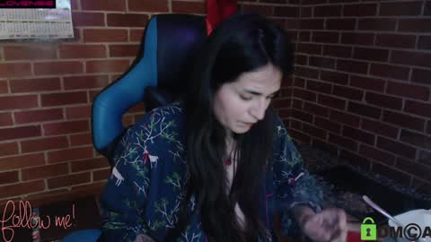 Leia online show from January 24, 2025, 8:54 pm