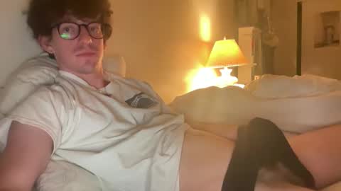 Peaches online show from September 27, 2025, 1:21 am