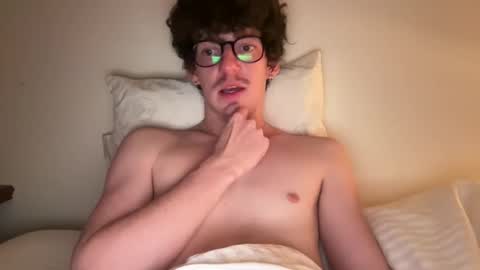 Peaches online show from October 3, 2025, 2:19 am