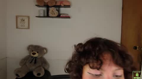 An online show from October 24, 2025, 8:38 pm